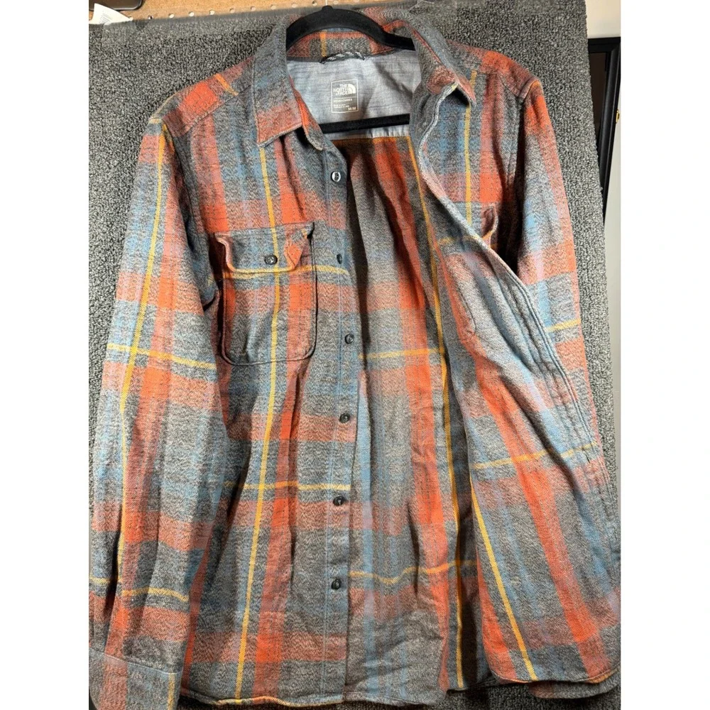 The North Face Flannel Shirt Mens Medium Orange Grey Plaid Long Sleeve Button Up